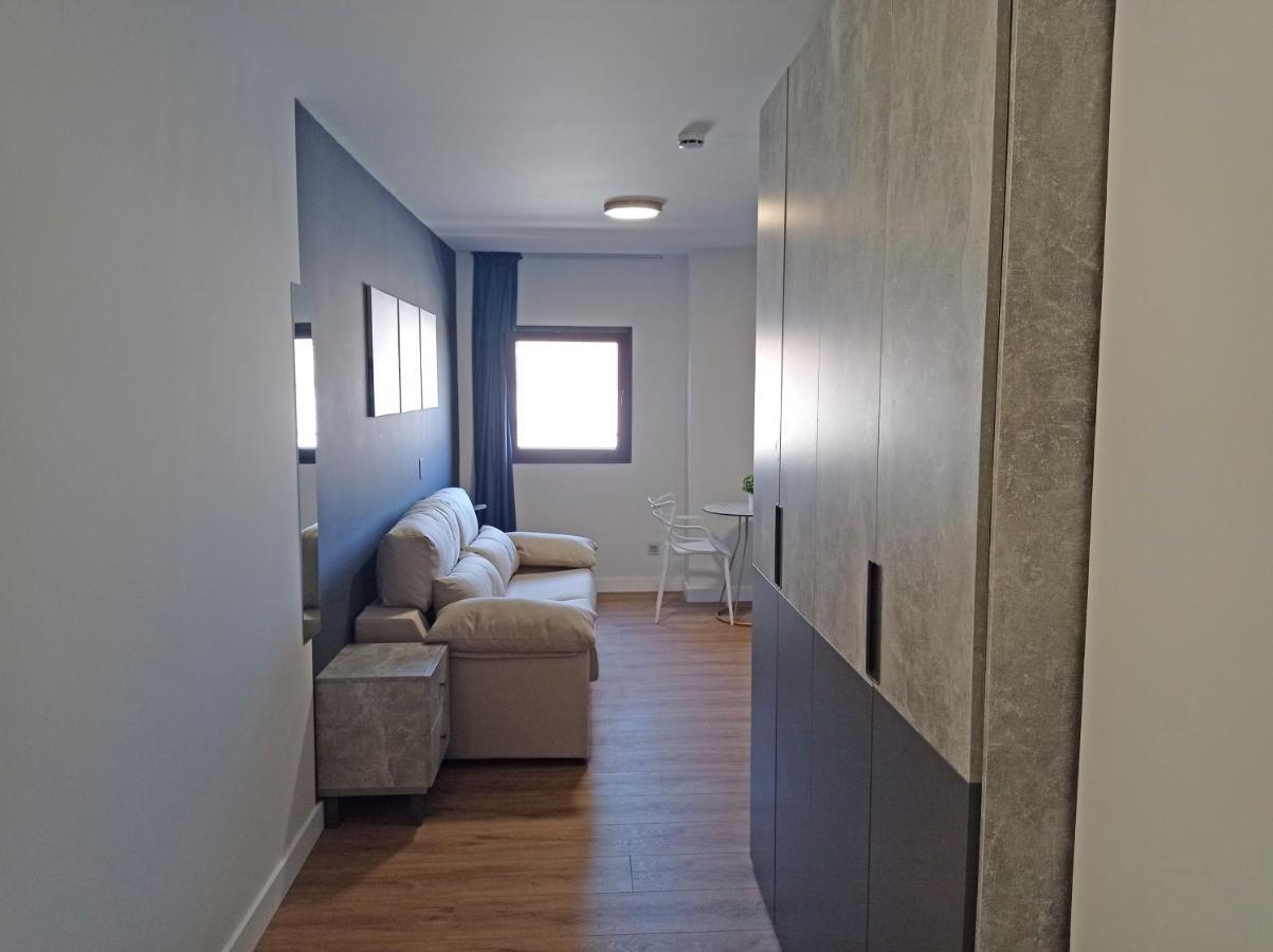 Apartamentos Hi Apartaments Santander 3000 Maliaño Buitenkant foto