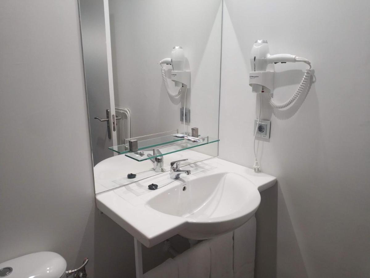 Apartamentos Hi Apartaments Santander 3000 Maliaño Buitenkant foto