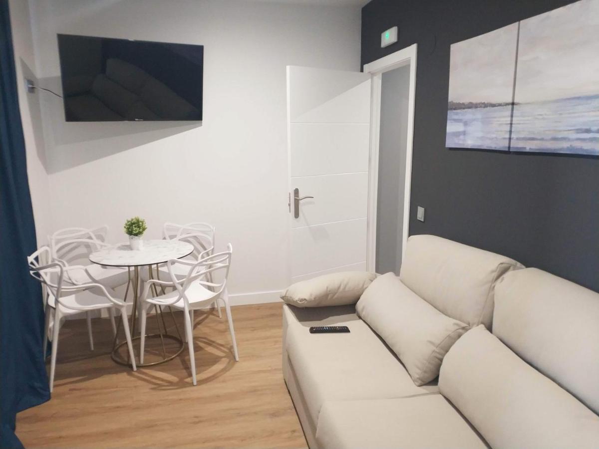 Apartamentos Hi Apartaments Santander 3000 Maliaño Buitenkant foto
